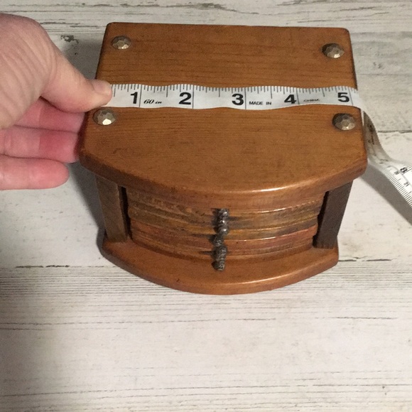 Wooden coaster set with 8 coasters vintage - Picture 4 of 6